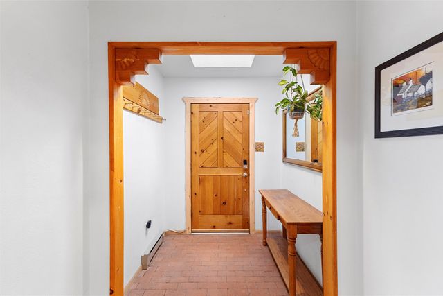 162 Piedra Loop, White Rock, NM 87547