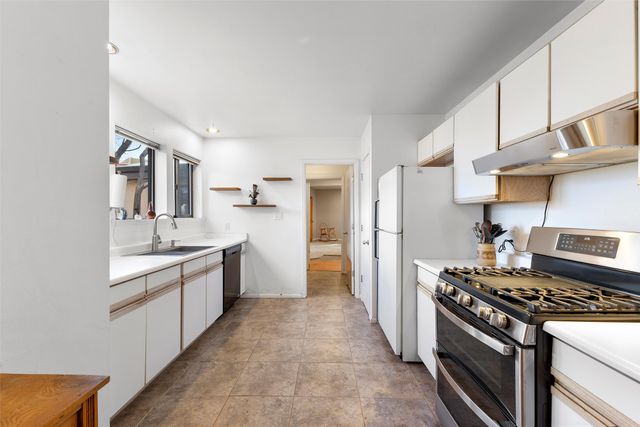 162 Piedra Loop, White Rock, NM 87547