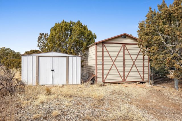 162 Piedra Loop, White Rock, NM 87547