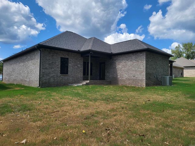 929 N Jeff Davis Avenue, Jacksonville, AR 72076