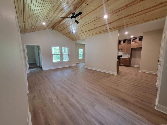 929 N Jeff Davis Avenue, Jacksonville, AR 72076