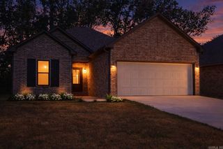 929 N Jeff Davis Avenue, Jacksonville, AR 72076