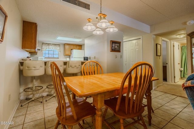 260 Roaring Fork Road, Gatlinburg, TN 37738
