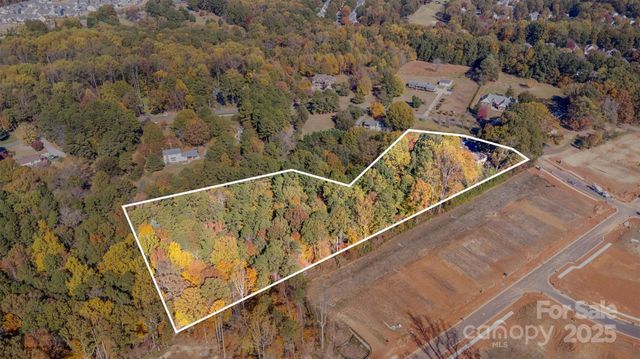 9825 Hagers Road, Huntersville, NC 28078