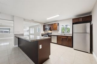 2041 Acapulco Dr, Miramar, FL 33023