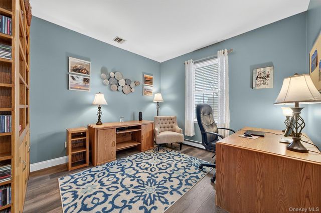 1 Fox Road, Florida, NY 10921