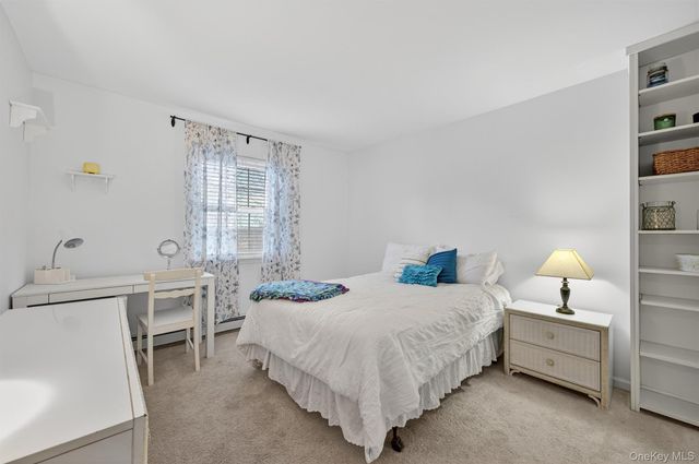 1 Fox Road, Florida, NY 10921