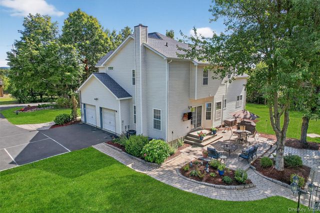 1 Fox Road, Florida, NY 10921