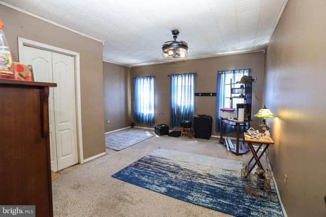 1130 W NORWEGIAN ST, Pottsville, PA 17901