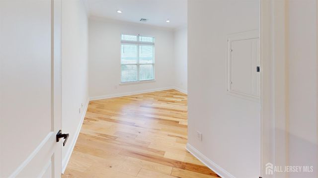 6406 Fernandez Court, Sayreville, NJ 08859