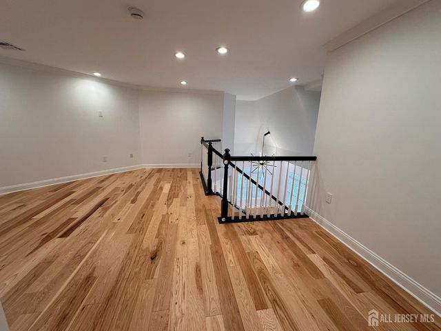 6406 Fernandez Court, Sayreville, NJ 08859