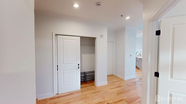 6406 Fernandez Court, Sayreville, NJ 08859