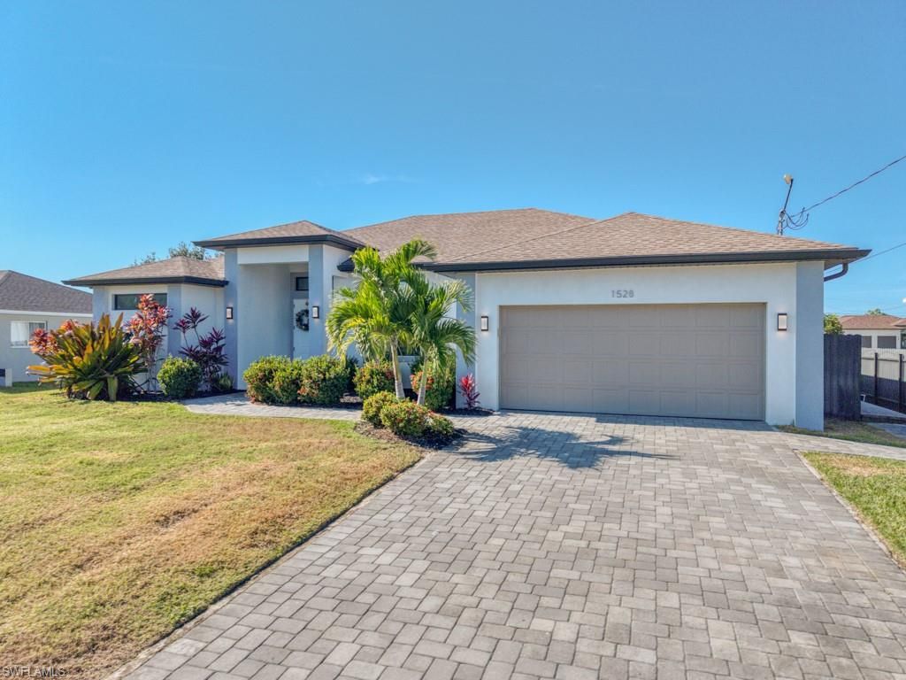 1528 NW 24th PL, CAPE CORAL, FL 33993 — photo 2