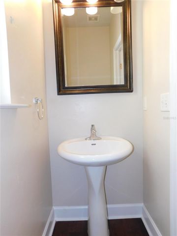 5156 NW 21ST DRIVE, Gainesville, FL 32605