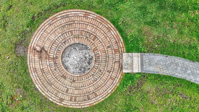 2531 E 1669th Road, Ottawa, IL 61350