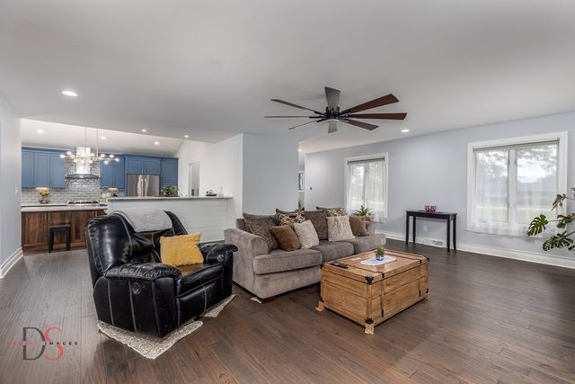 2531 E 1669th Road, Ottawa, IL 61350