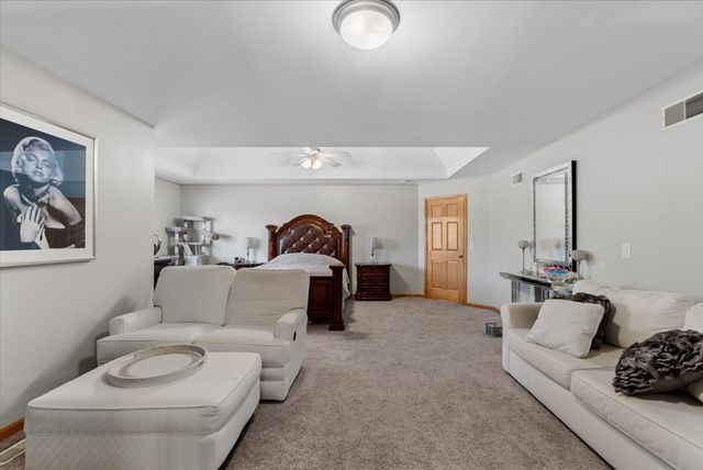 12726 Shenandoah Trail, Plainfield, IL 60585