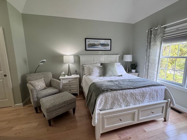 4 Tilbury Rd 4, Methuen, MA 01844