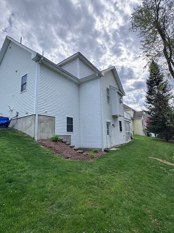 4 Tilbury Rd 4, Methuen, MA 01844
