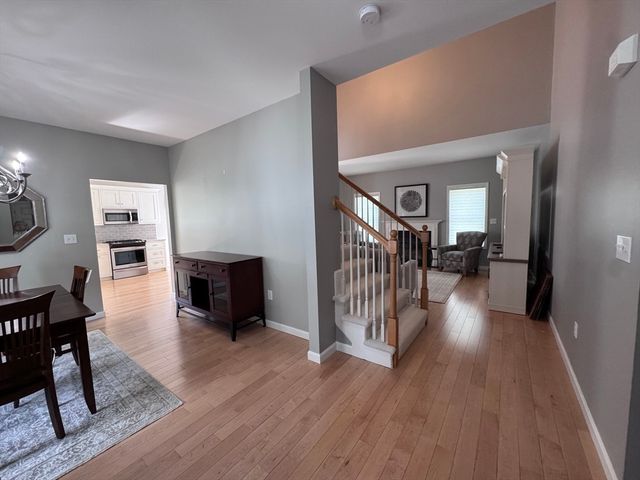 4 Tilbury Rd 4, Methuen, MA 01844
