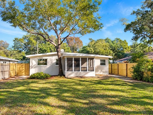 446 NEW YORK AVENUE, Dunedin, FL 34698