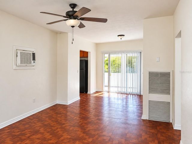 446 NEW YORK AVENUE, Dunedin, FL 34698