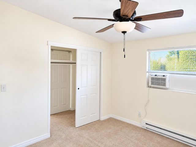 446 NEW YORK AVENUE, Dunedin, FL 34698