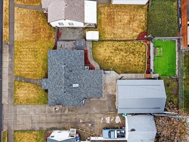 2704 W Hoffman Ave, Spokane, WA 99205