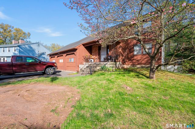 74-76 Bridle Path, Newington, CT 06111