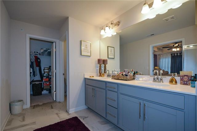 6605 Brooklyn Court SE, Mableton, GA 30126