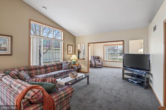 1843 Pioneer Lane, Centerville, MN 55038