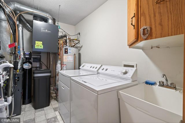 1843 Pioneer Lane, Centerville, MN 55038