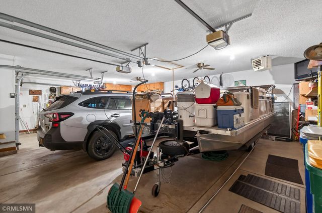 1843 Pioneer Lane, Centerville, MN 55038