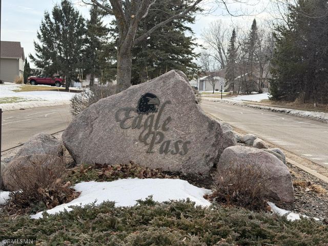 1843 Pioneer Lane, Centerville, MN 55038