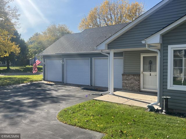 1843 Pioneer Lane, Centerville, MN 55038