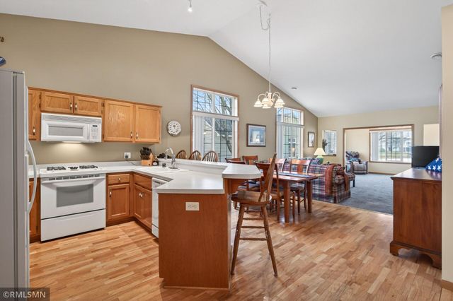 1843 Pioneer Lane, Centerville, MN 55038