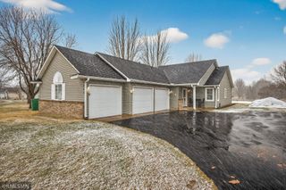 1843 Pioneer Lane, Centerville, MN 55038