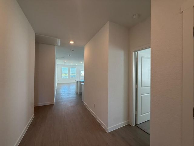 441 Sormonne LOOP, Kyle, TX 78640