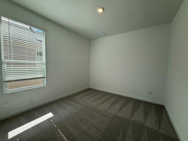 441 Sormonne LOOP, Kyle, TX 78640