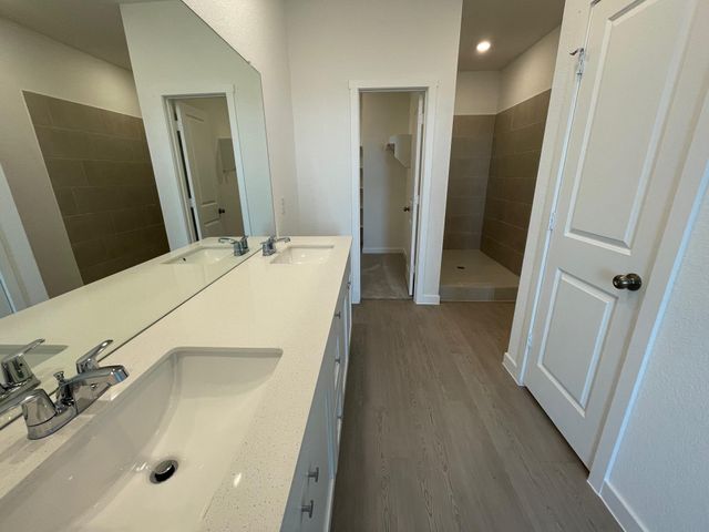 441 Sormonne LOOP, Kyle, TX 78640