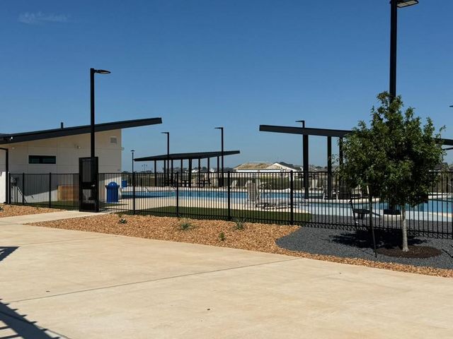 441 Sormonne LOOP, Kyle, TX 78640