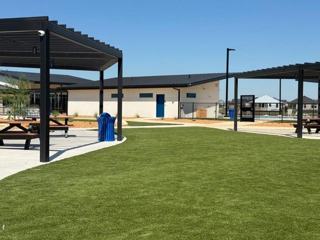 441 Sormonne LOOP, Kyle, TX 78640