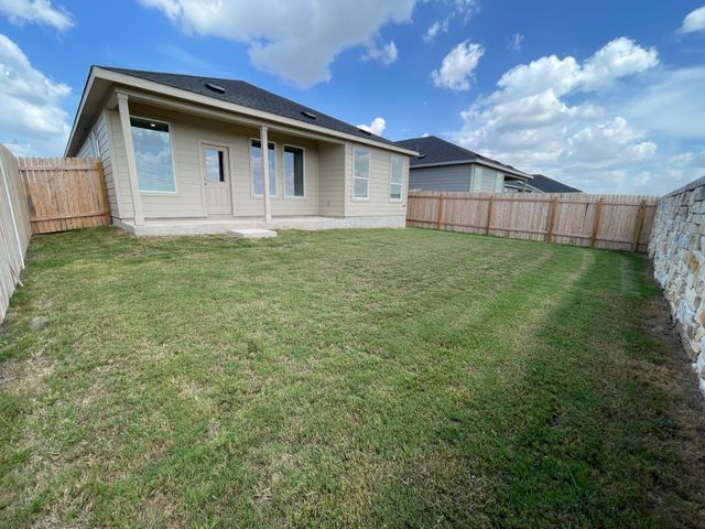 441 Sormonne LOOP, Kyle, TX 78640