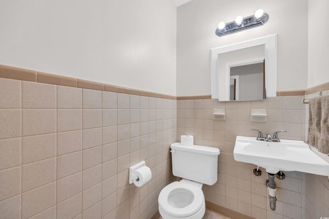 40 W Balsam St., Andrews, SC 29510