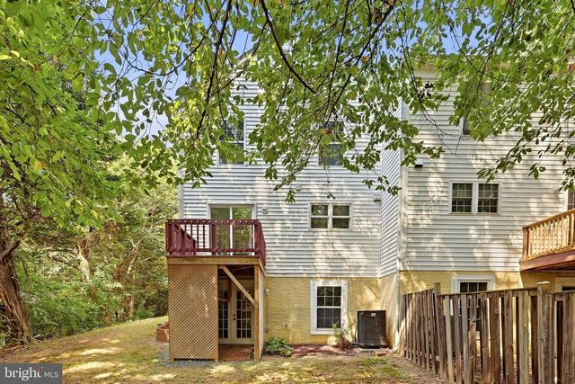 5986 POWELLS LANDING RD, Burke, VA 22015