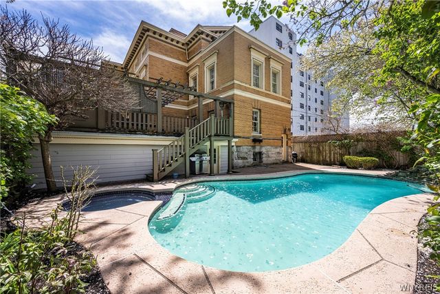 325 Summer Street, Buffalo, NY 14222