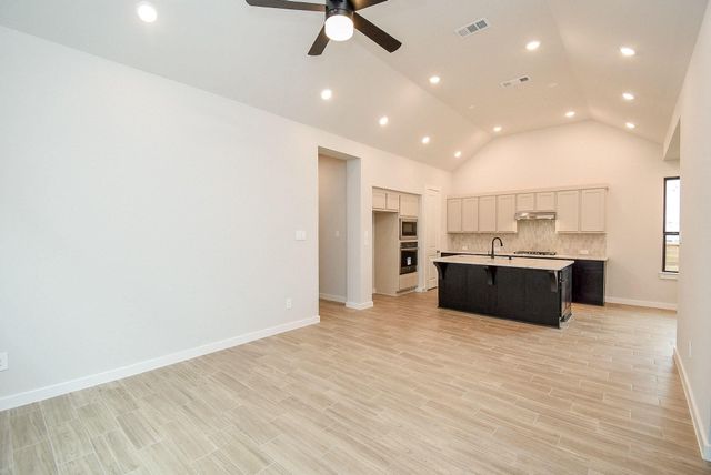 3322 Verdant Lane, Richmond, TX 77406