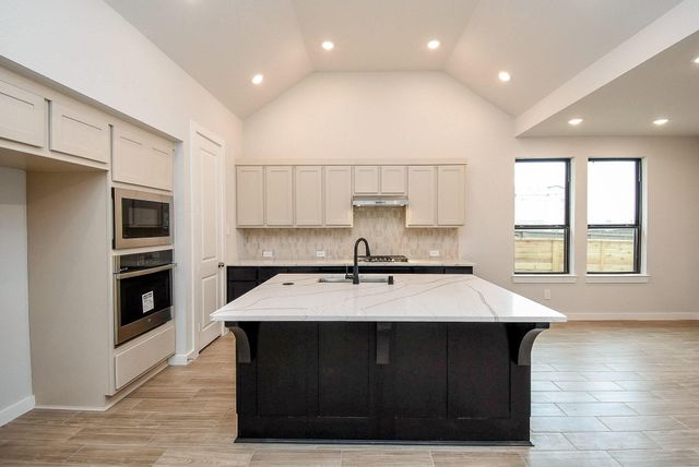 3322 Verdant Lane, Richmond, TX 77406