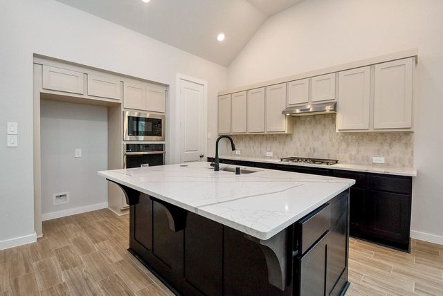 3322 Verdant Lane, Richmond, TX 77406