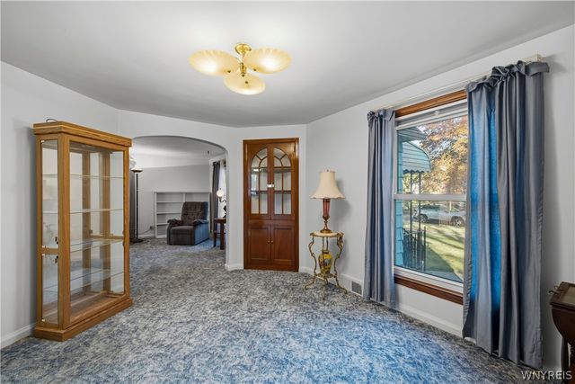 105 Burke Drive, Buffalo, NY 14215